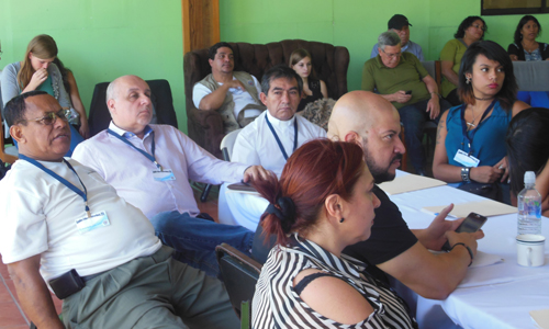 asamblea invitados